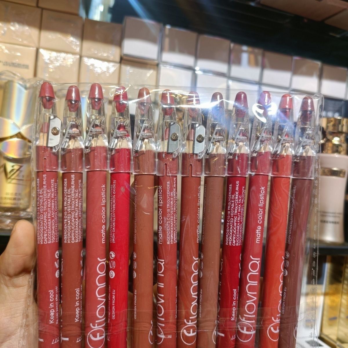 filorma 12kubi 支防水持久不沾杯不掉色口笔画唇笔红色不易掉