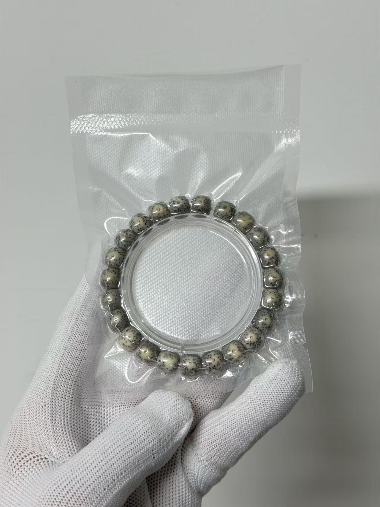 随机发一条星月菩提石玉料手串