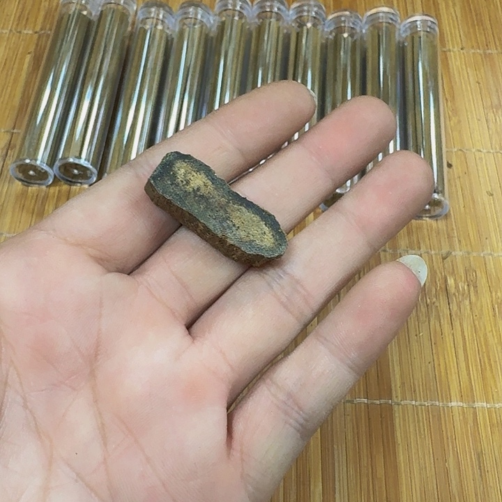 沉香沉香碎屑老*海南绿棋品种块料