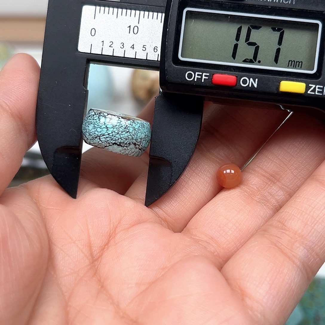 南红玛瑙未镶嵌珠宝奇石