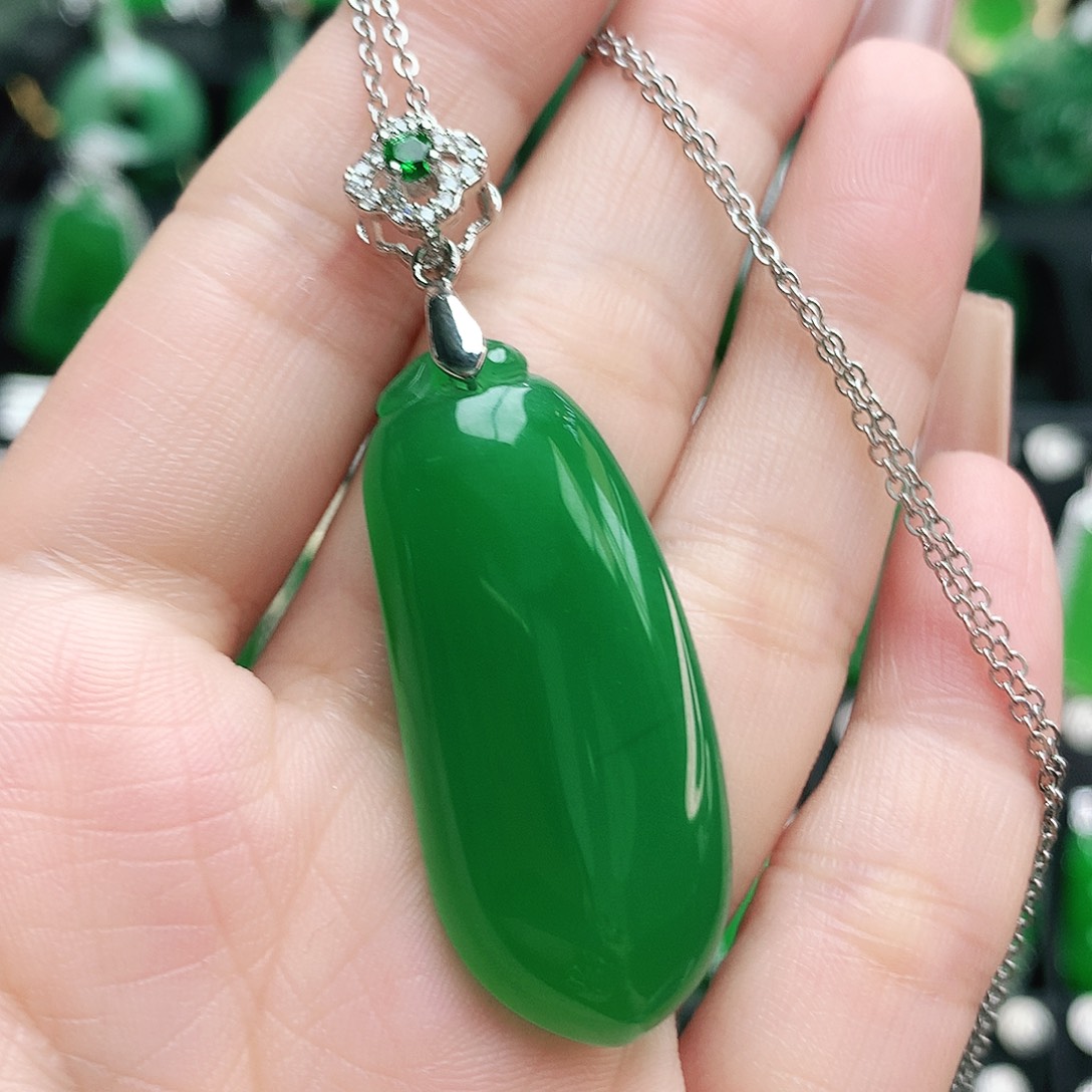 玛瑙/玉髓吊坠未镶嵌