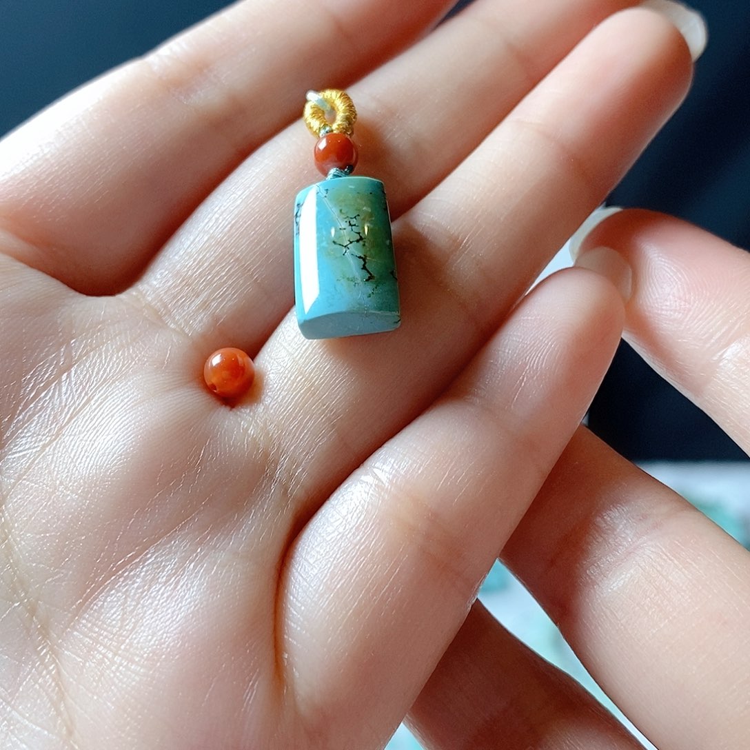 南红玛瑙颈饰未镶嵌