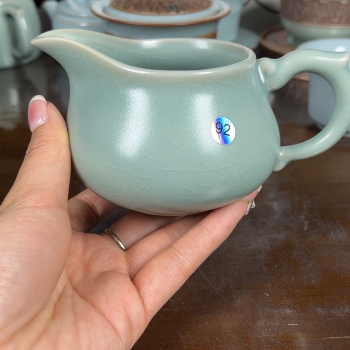 92高乐可可哭了咯哦你好