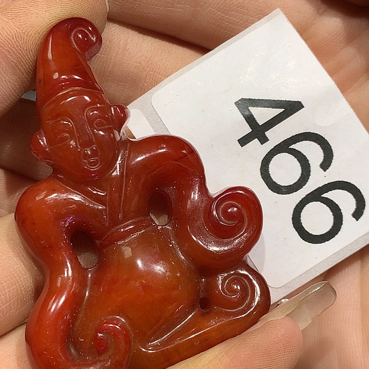 和田玉挂件未镶嵌绿**山