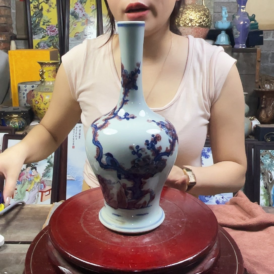摆件景德镇陶瓷。 