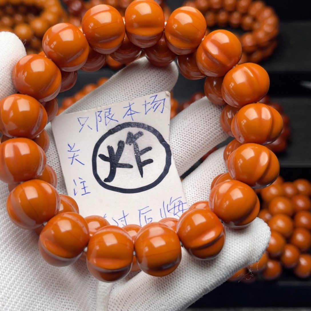 猴头核桃手串弓****张鲨鱼