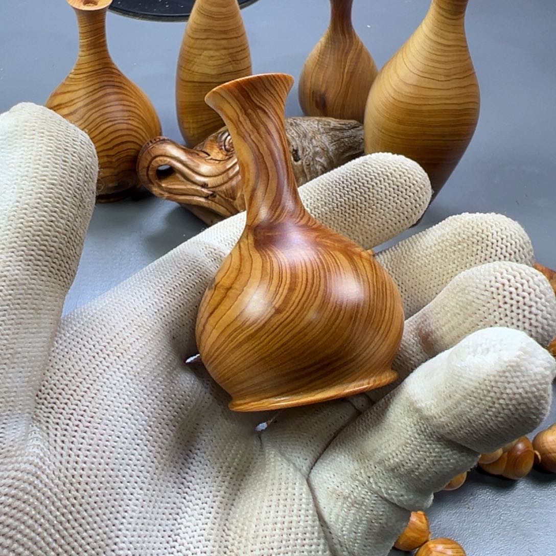 柏木（崖柏）太行全品瓶子