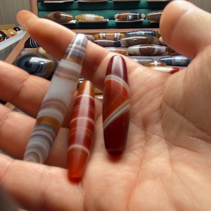 五***楼玛瑙/玉髓合金颈饰