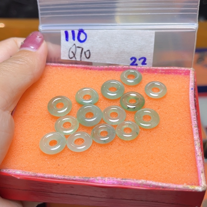 定制翡翠未镶嵌不