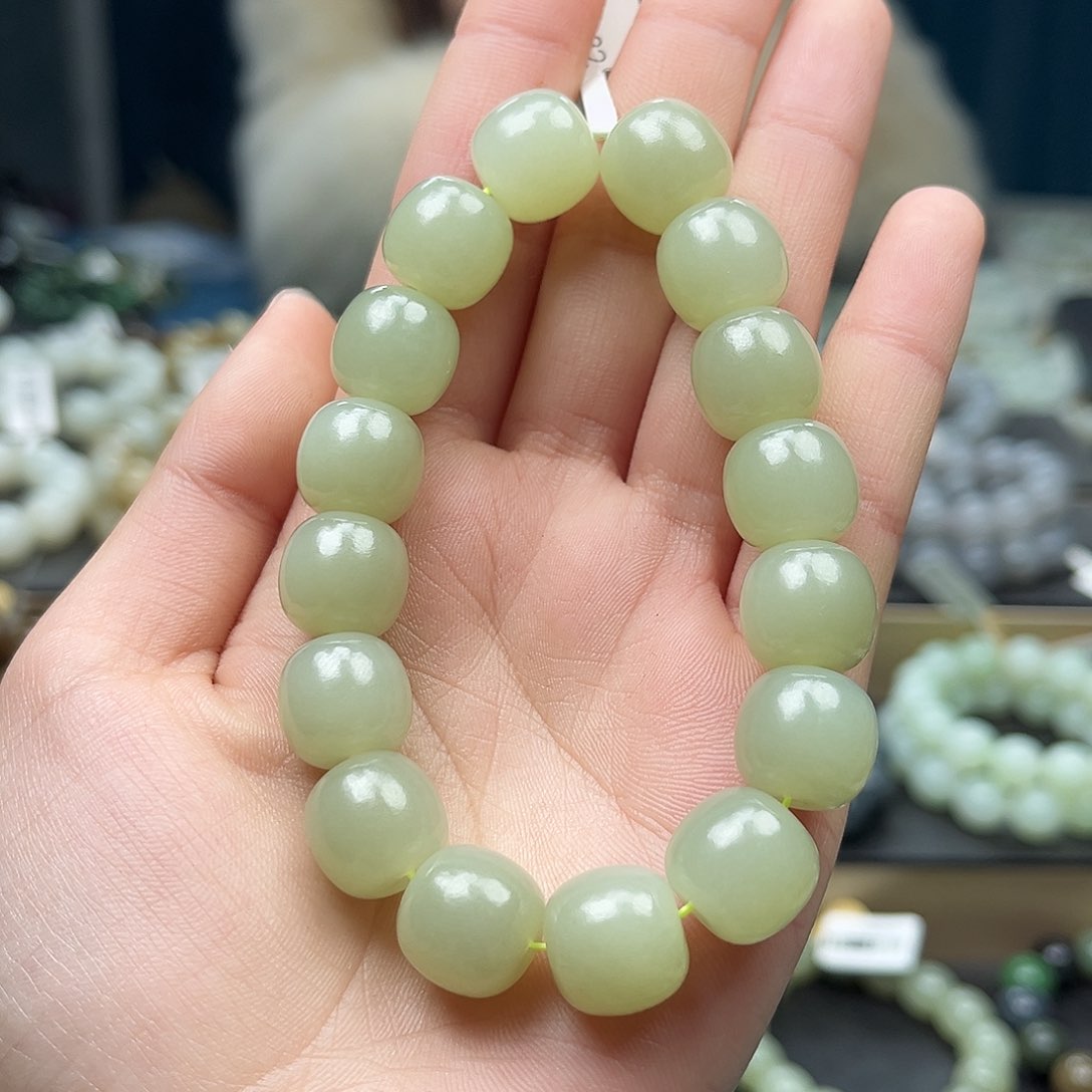 和田玉手链未镶嵌