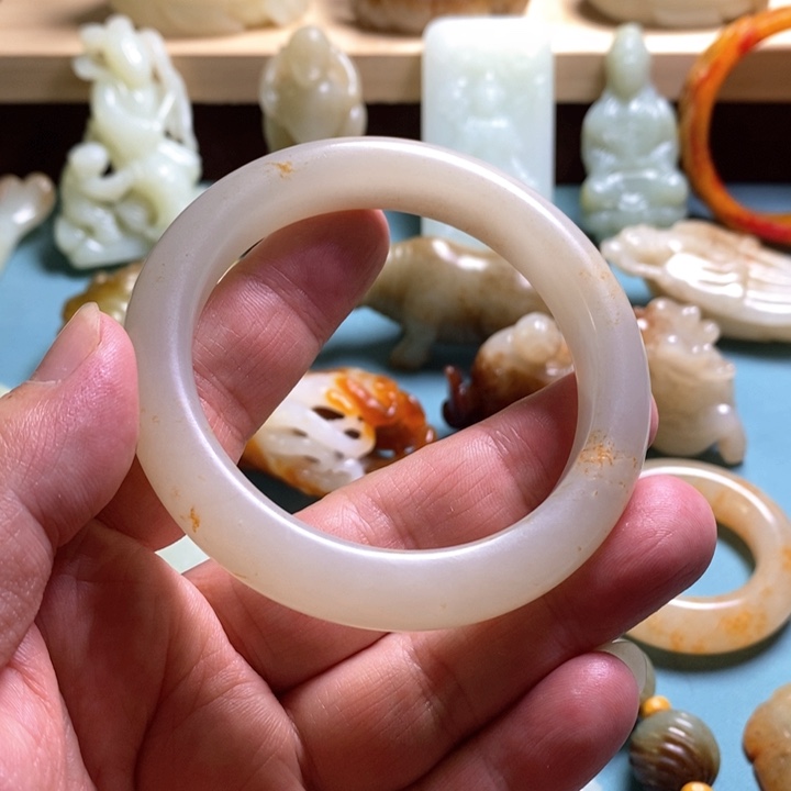 和田玉未镶嵌挂件一****玩