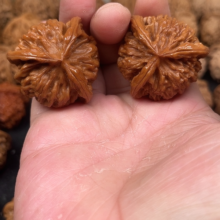 七***喜吊坠文玩核桃你们都在