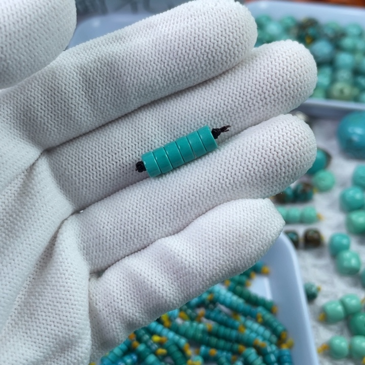 南红玛瑙未镶嵌手链