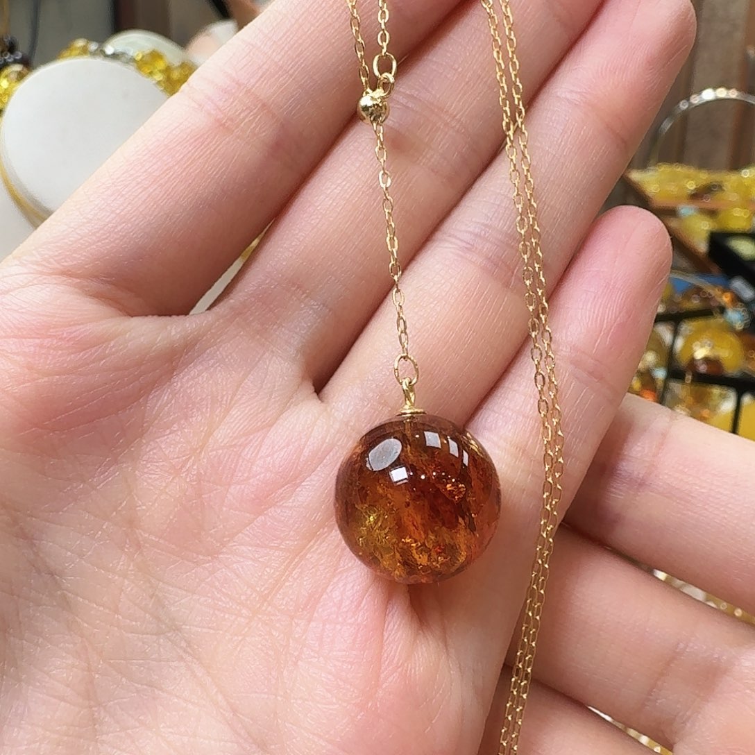 琥珀未镶嵌颈饰吊坠