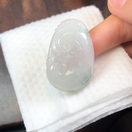 翡翠未镶嵌颈饰缅甸A货，每天下午1点半开播