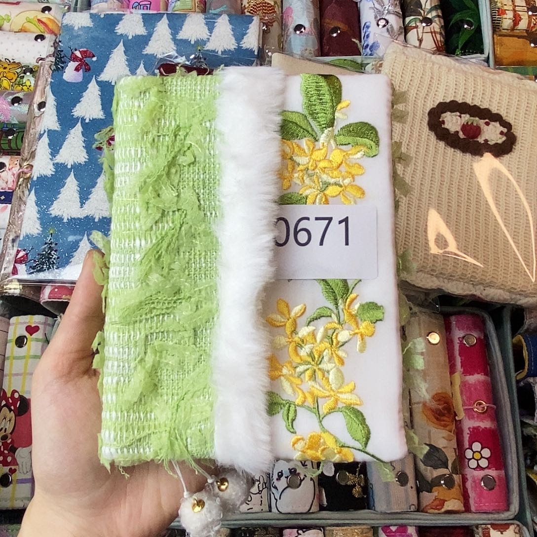 织绣A6定页仅书衣0671