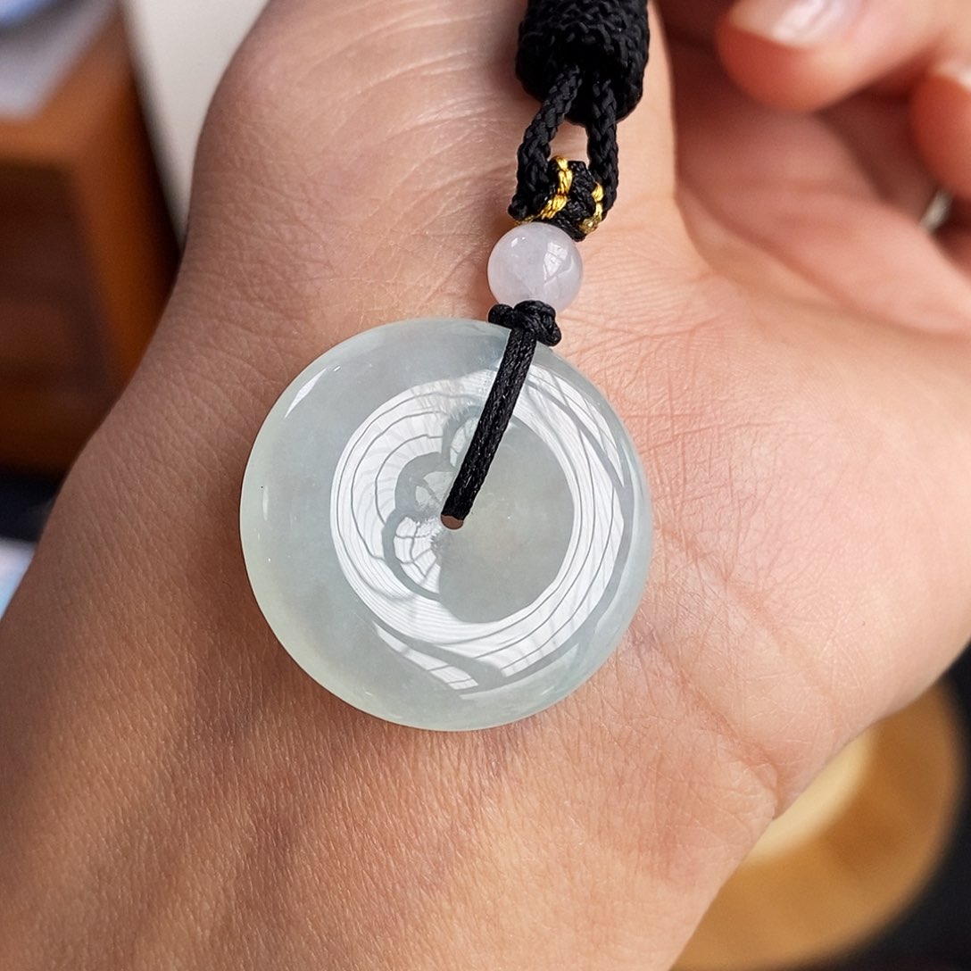 翡翠颈饰未镶嵌翡翠首饰