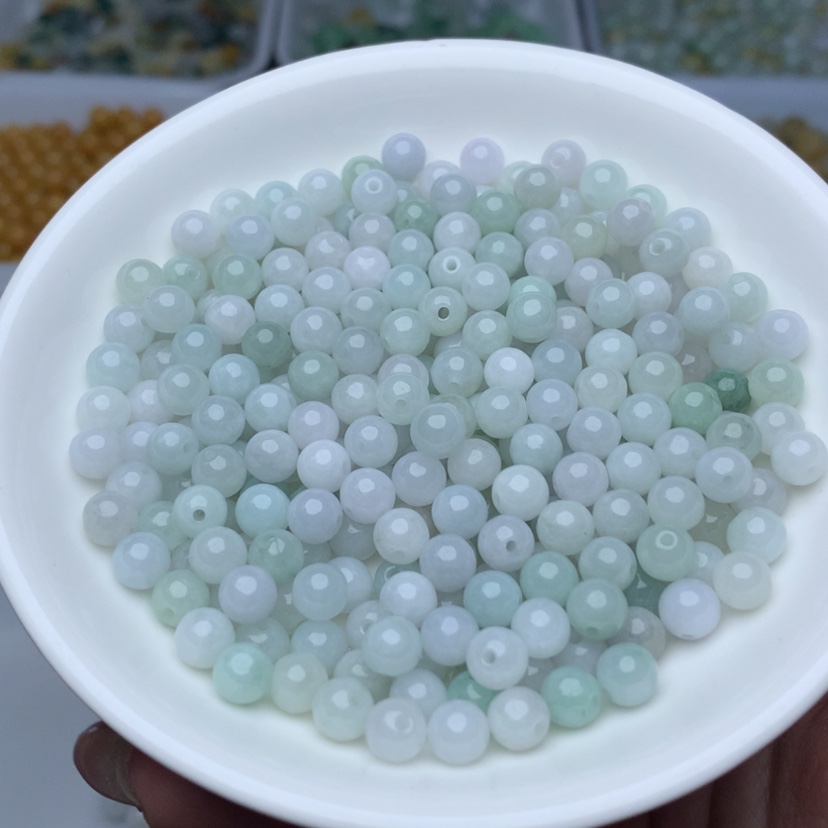 【闪购商品】翡翠手链未镶嵌卡6冰绿白100颗
