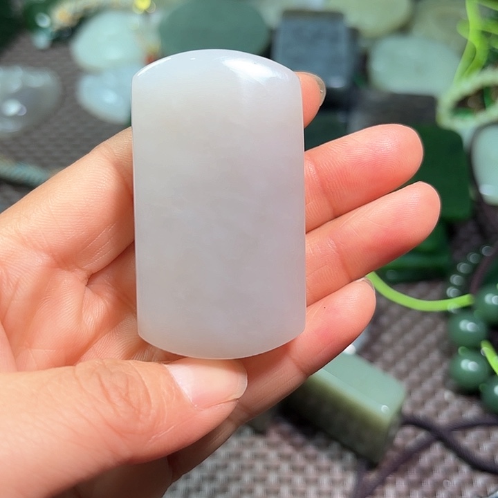 和田玉珠宝半成品未镶嵌守****9