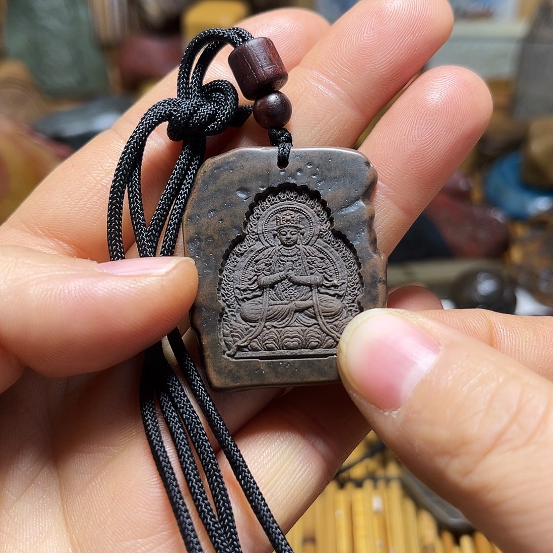 新疆戈壁原石雕刻