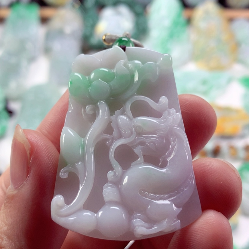 【闪购商品】翡翠吊坠(不含链)未镶嵌