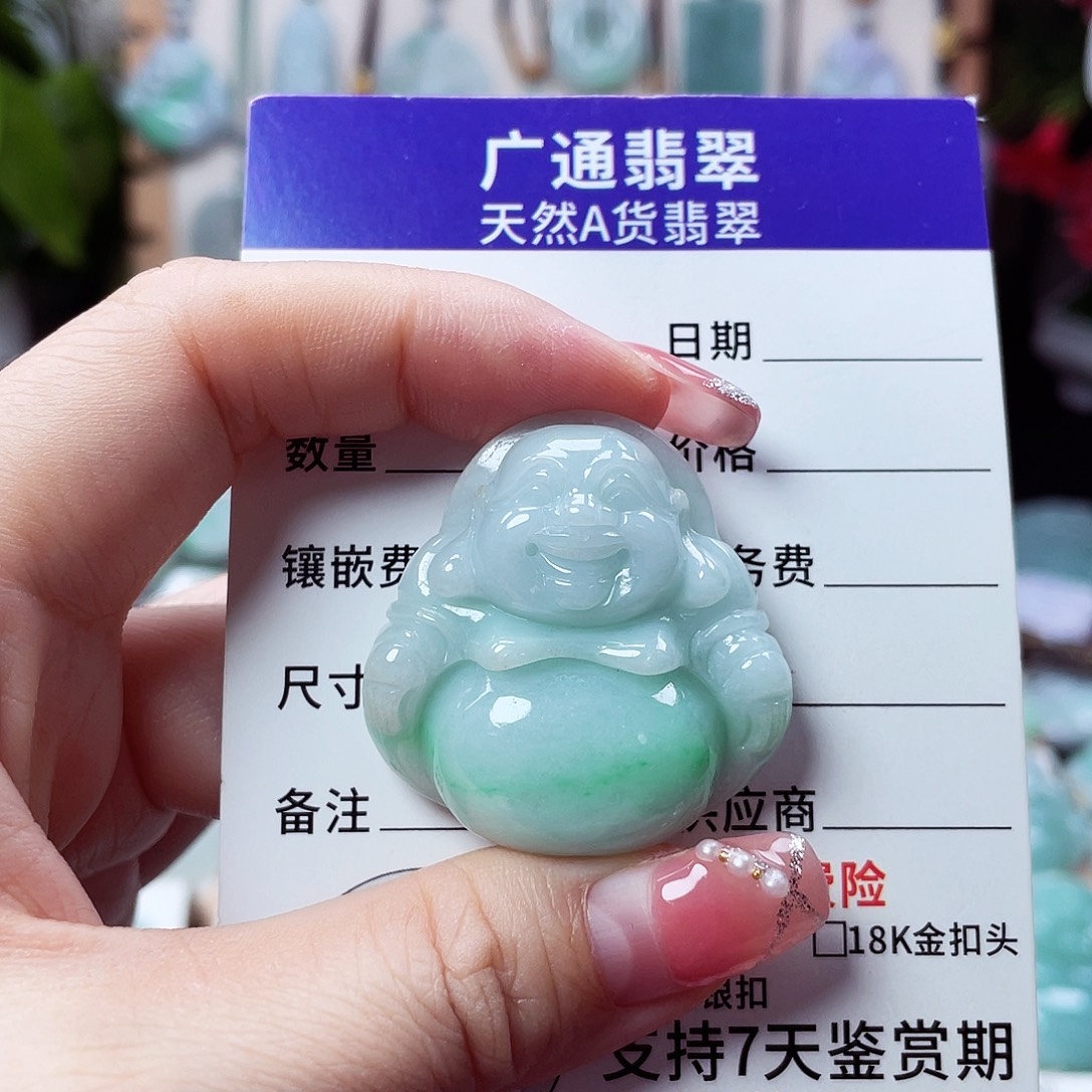 翡翠未镶嵌颈饰佛公07