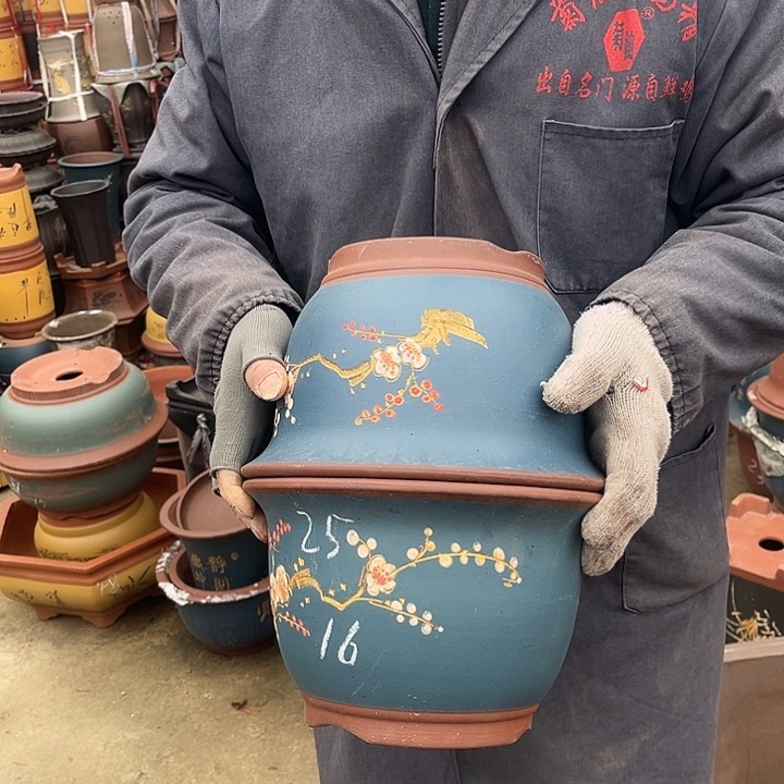 紫砂紫砂花盆和小