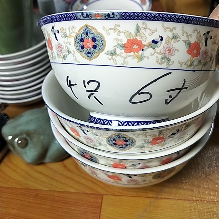 盘瓷片陶瓷杯盘壶碗都有