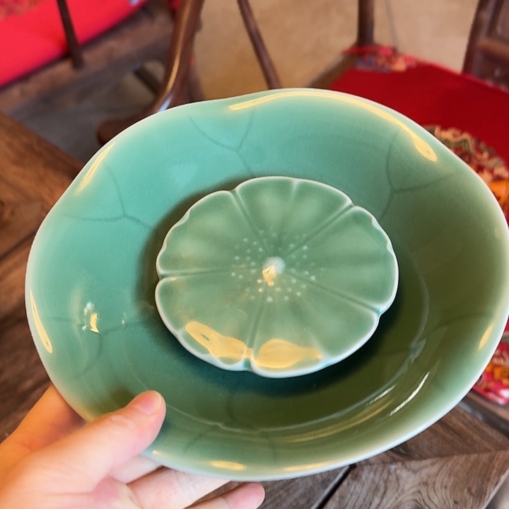 青瓷哈哈哈吧哈哈哈哈哈哈哈哈