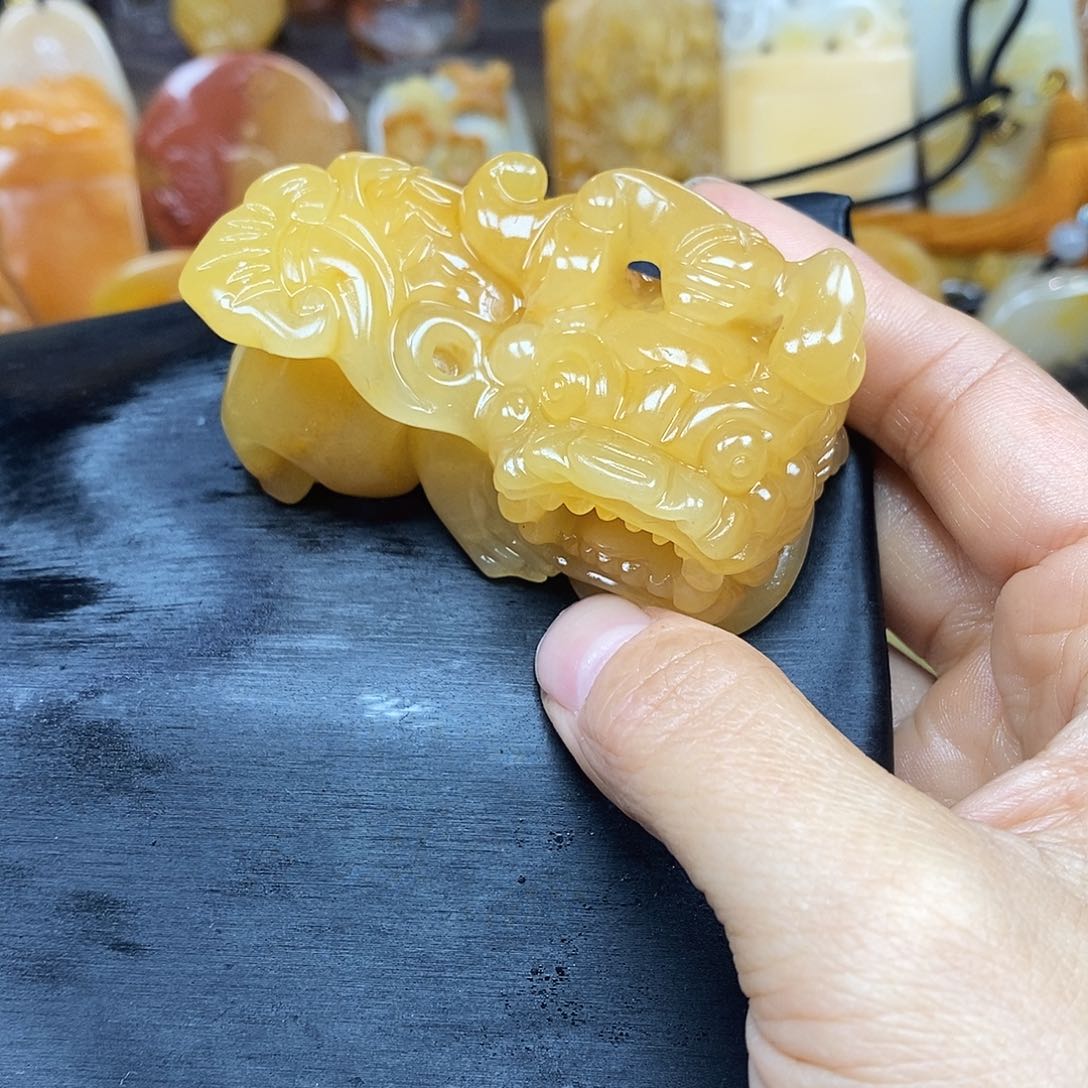 石英质玉颈饰未镶嵌