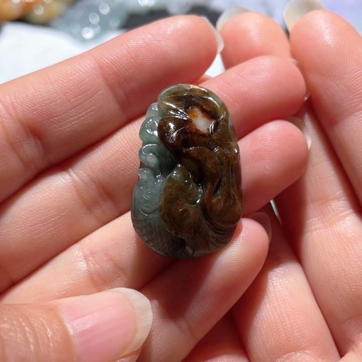 翡翠未镶嵌颈饰天然
