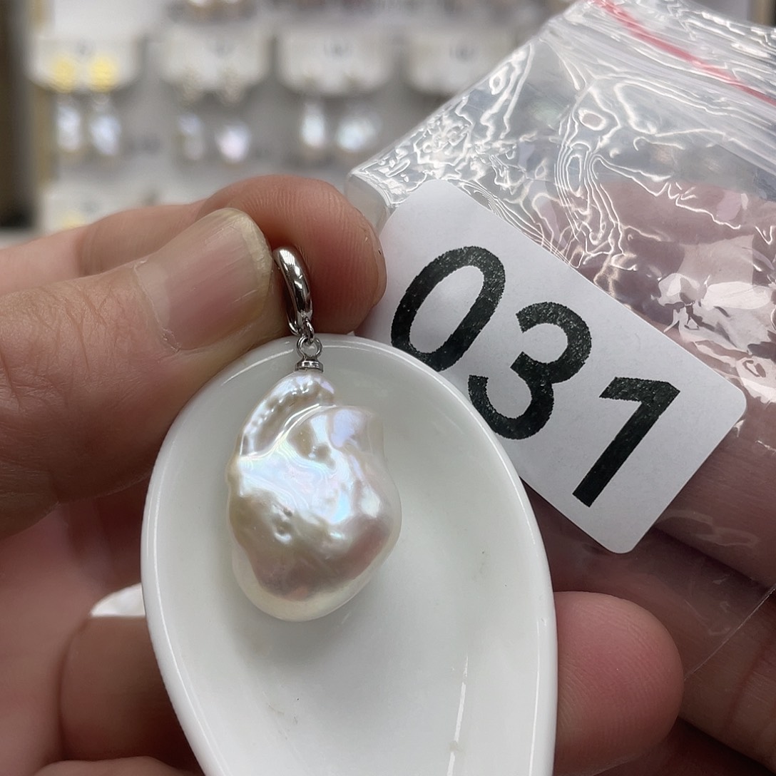 淡水珍珠颈饰未镶嵌