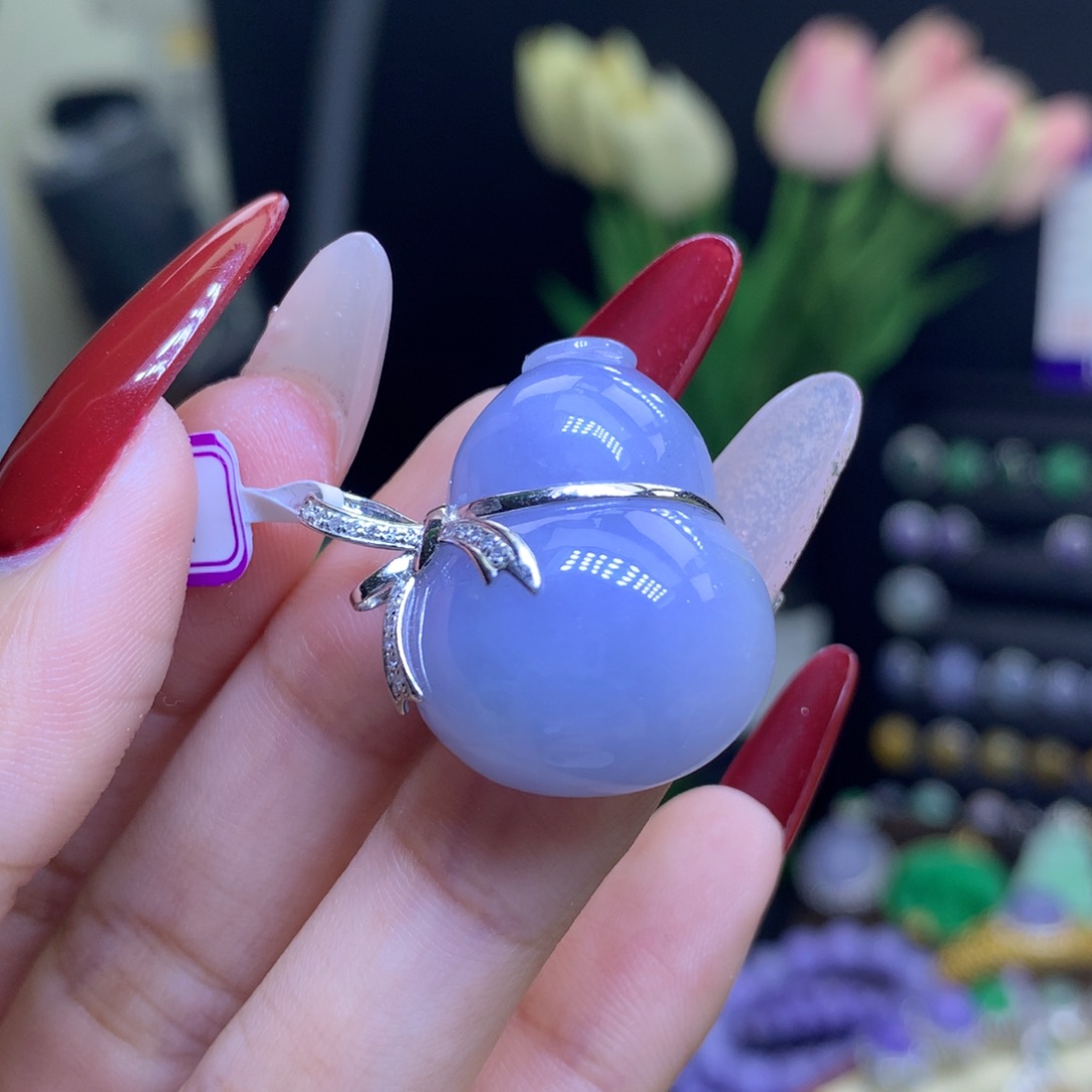 翡翠颈饰18K金镶嵌天然