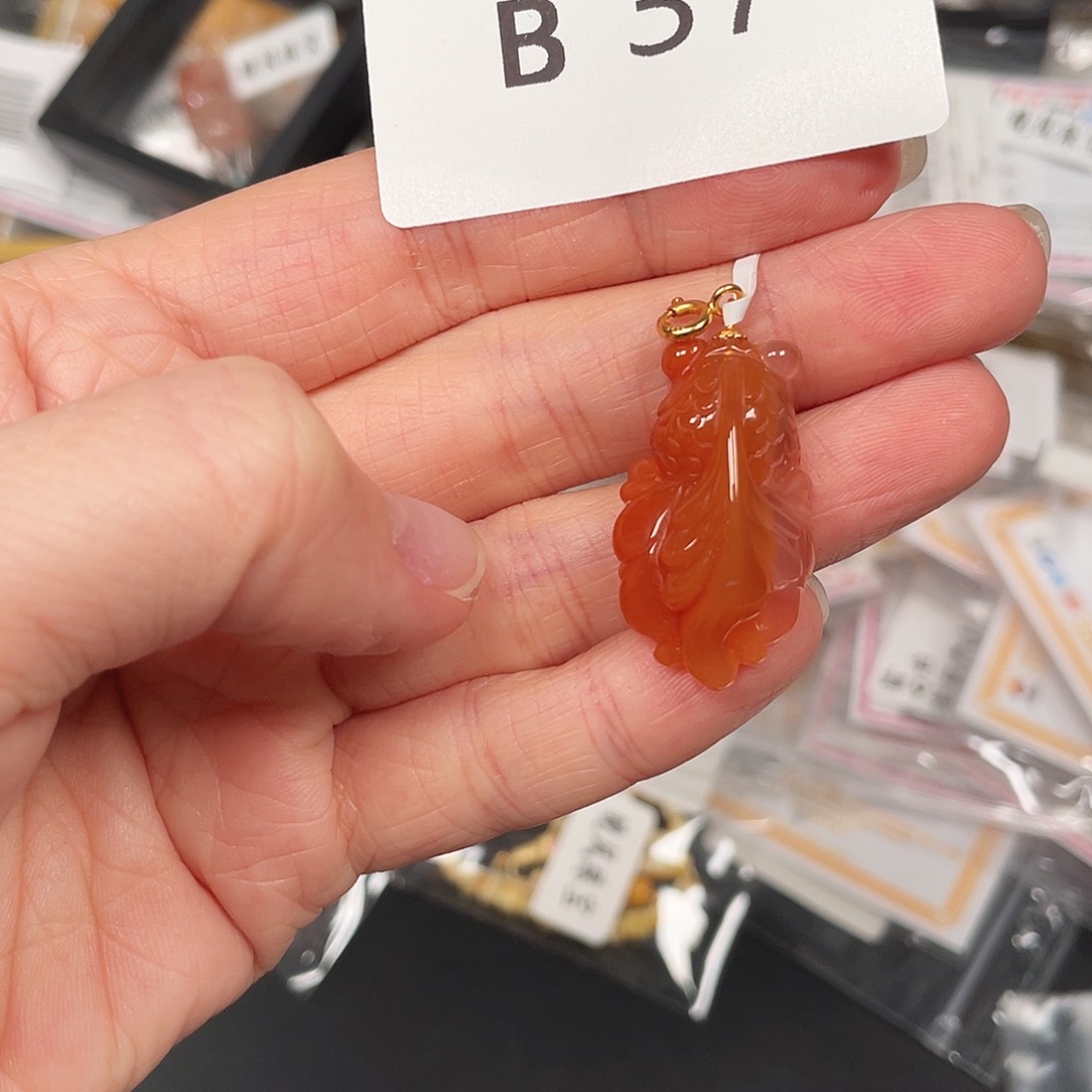 南红玛瑙珠宝半成品未镶嵌B37