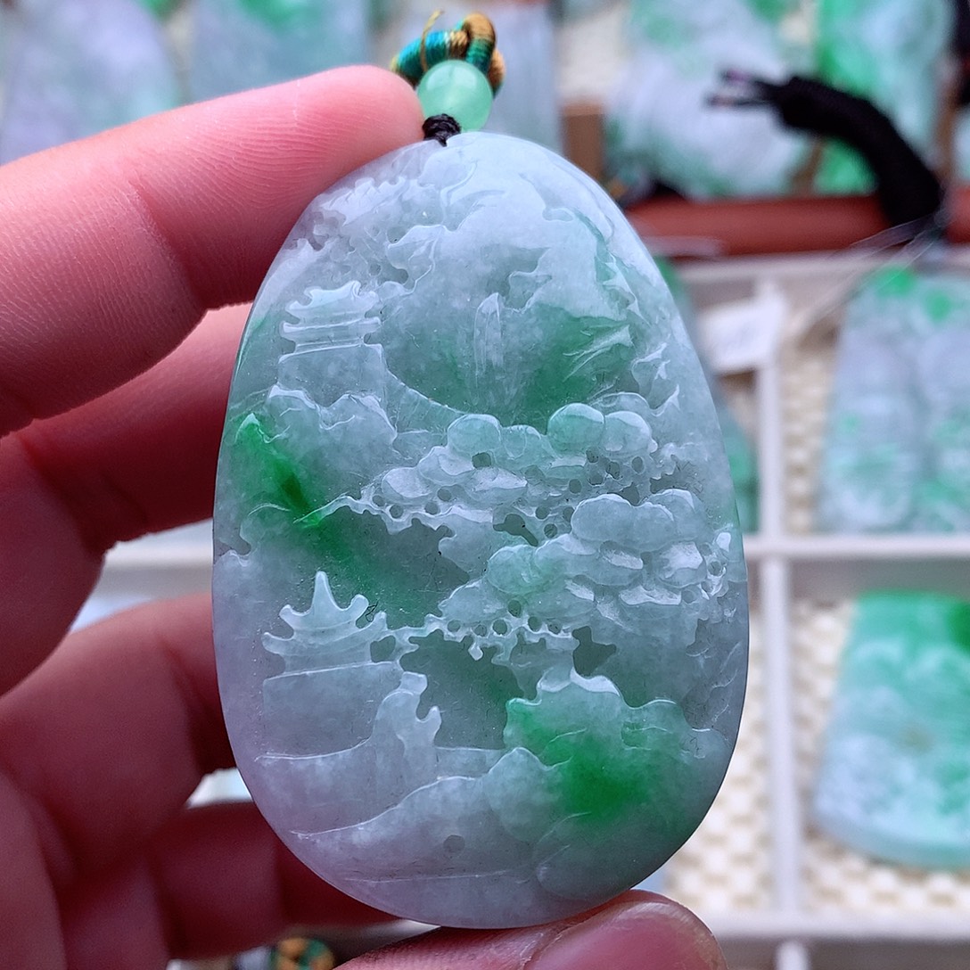 翡翠未镶嵌吊坠(不含链)