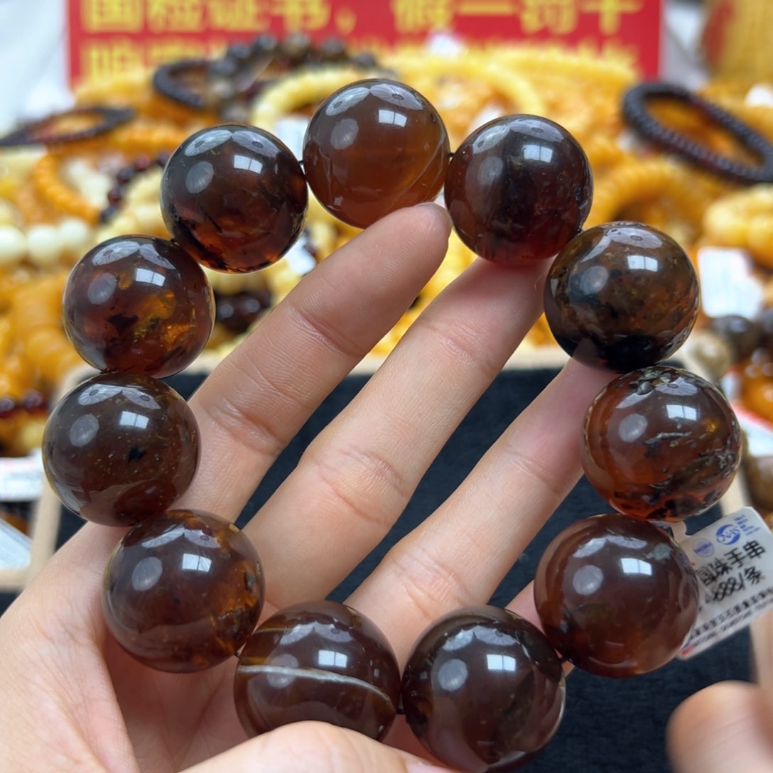 琥珀珠宝奇石未镶嵌