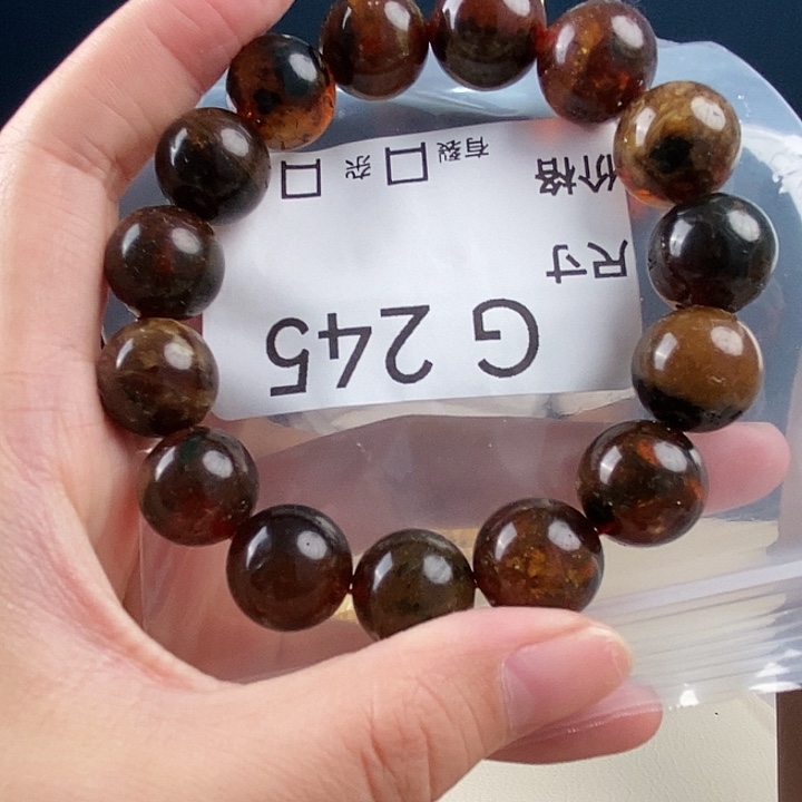 琥珀未镶嵌珠宝奇石