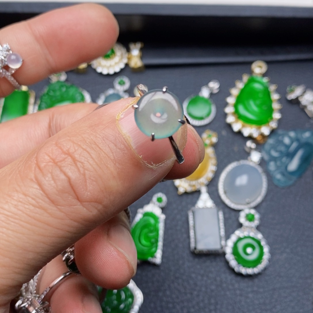 翡翠戒指银S925镶嵌戒指