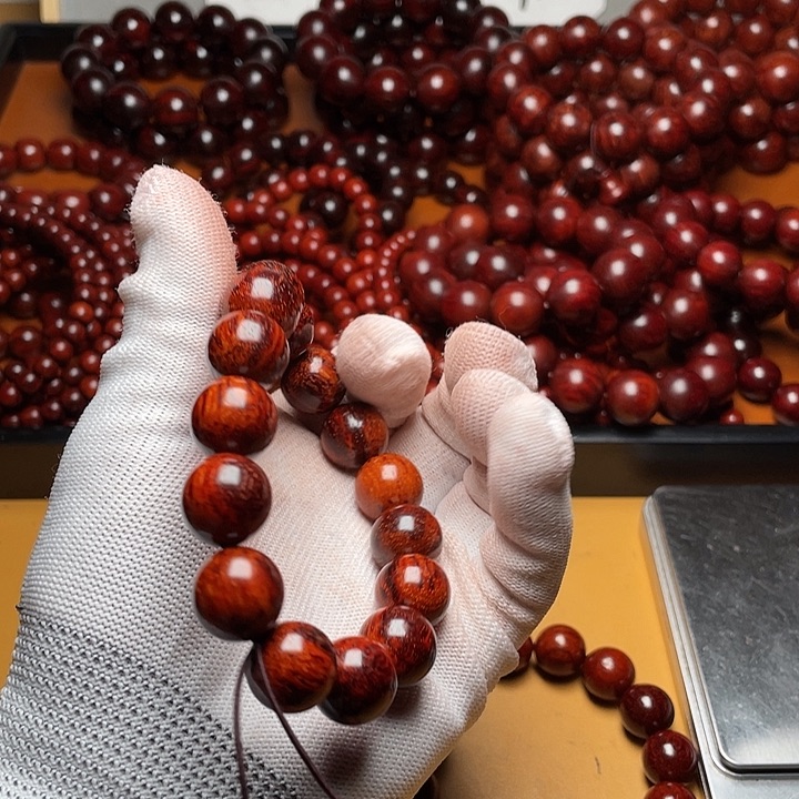 檀香紫檀（小叶紫檀）1.5火焰纹黑飘红老料