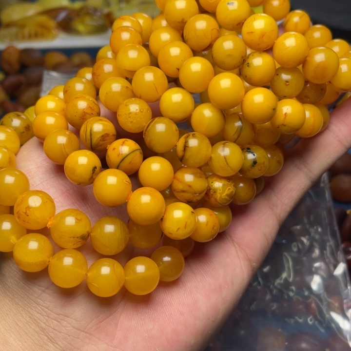 未镶嵌琥珀珠宝奇石