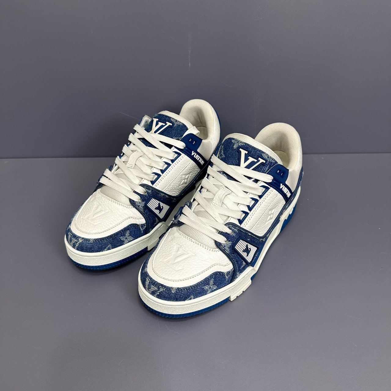 95新 LouisVuitton/路易威登 95新 37.5码 trainer LV休闲鞋白蓝