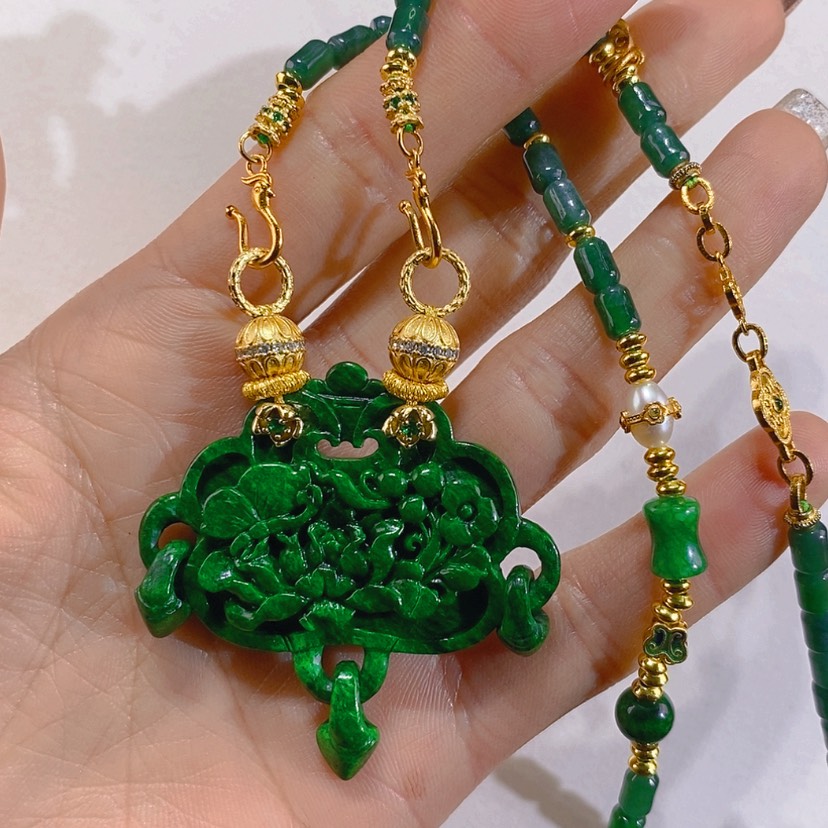 【闪购商品】颈饰未镶嵌翡翠