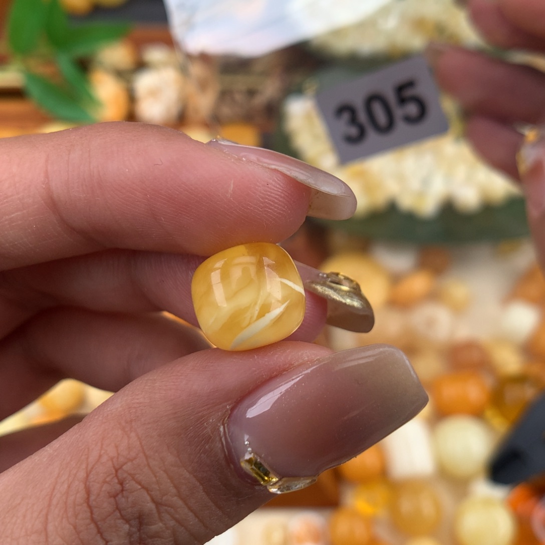 琥珀珠宝奇石未镶嵌11.2 小皮坑