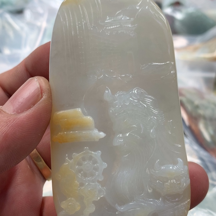翡翠未镶嵌颈饰保真天然a货翡翠