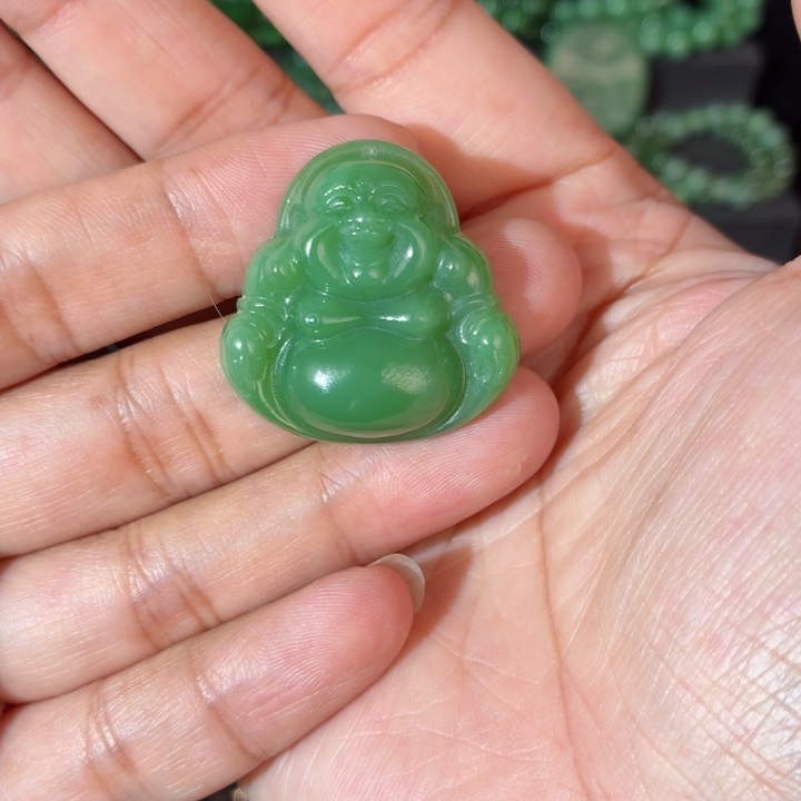 闲***雨和田玉（碧玉）未镶嵌颈饰