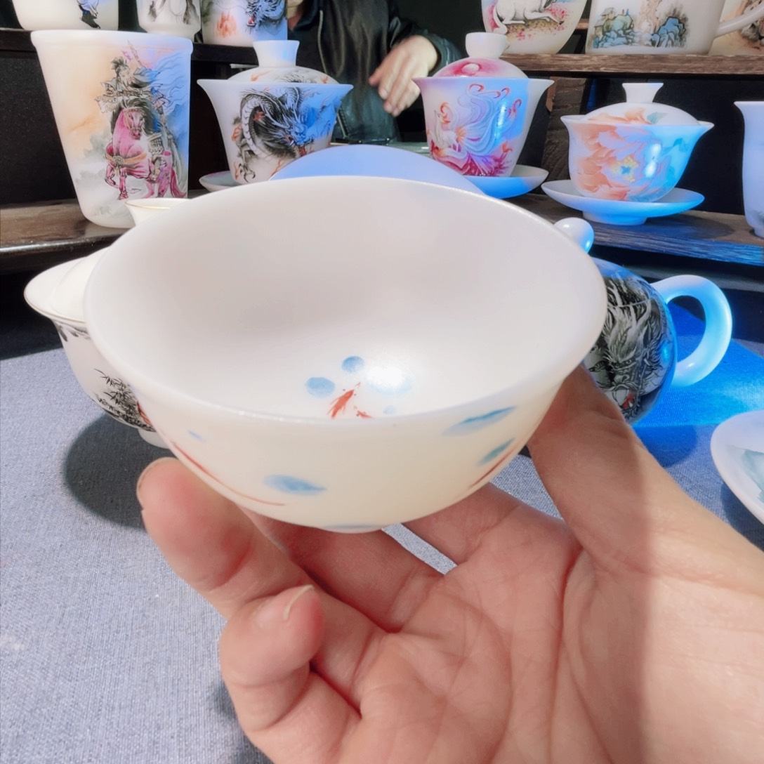 手绘了咯哦我咯哦哦哦