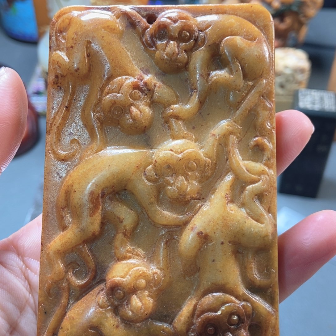 和田玉未镶嵌挂件