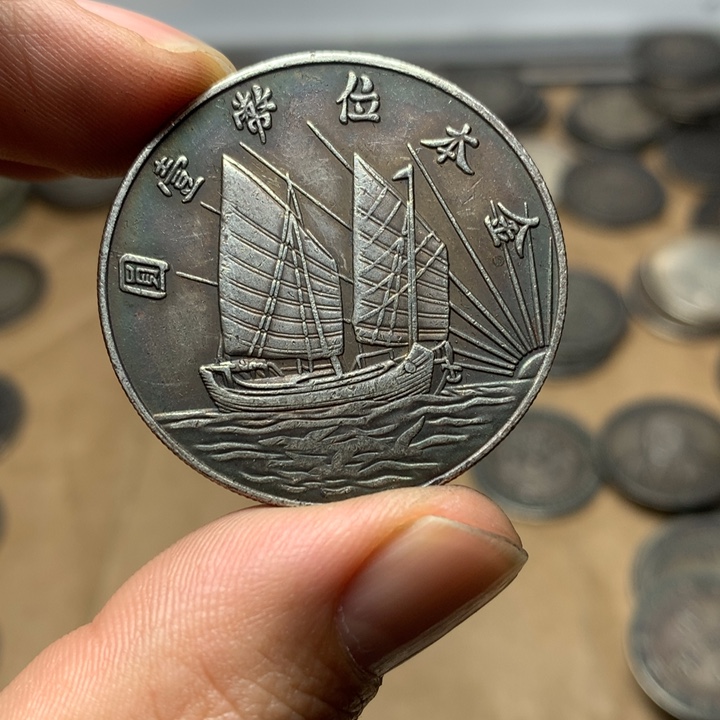 陶直接去拍大头龙洋