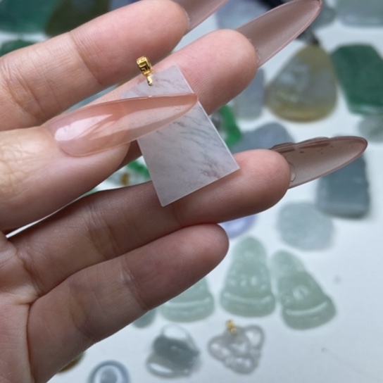翡翠未镶嵌吊坠(不含链)天然缅甸翡翠a货