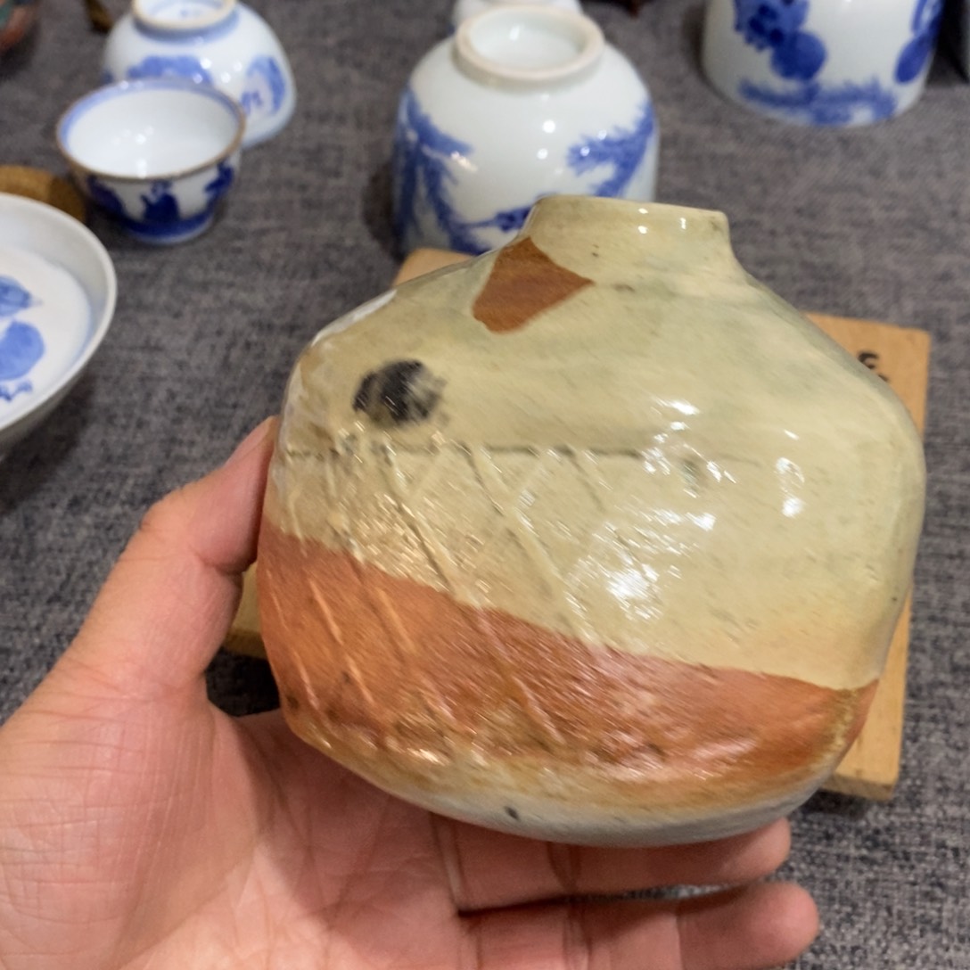 瓷片非常漂亮好看的花瓶